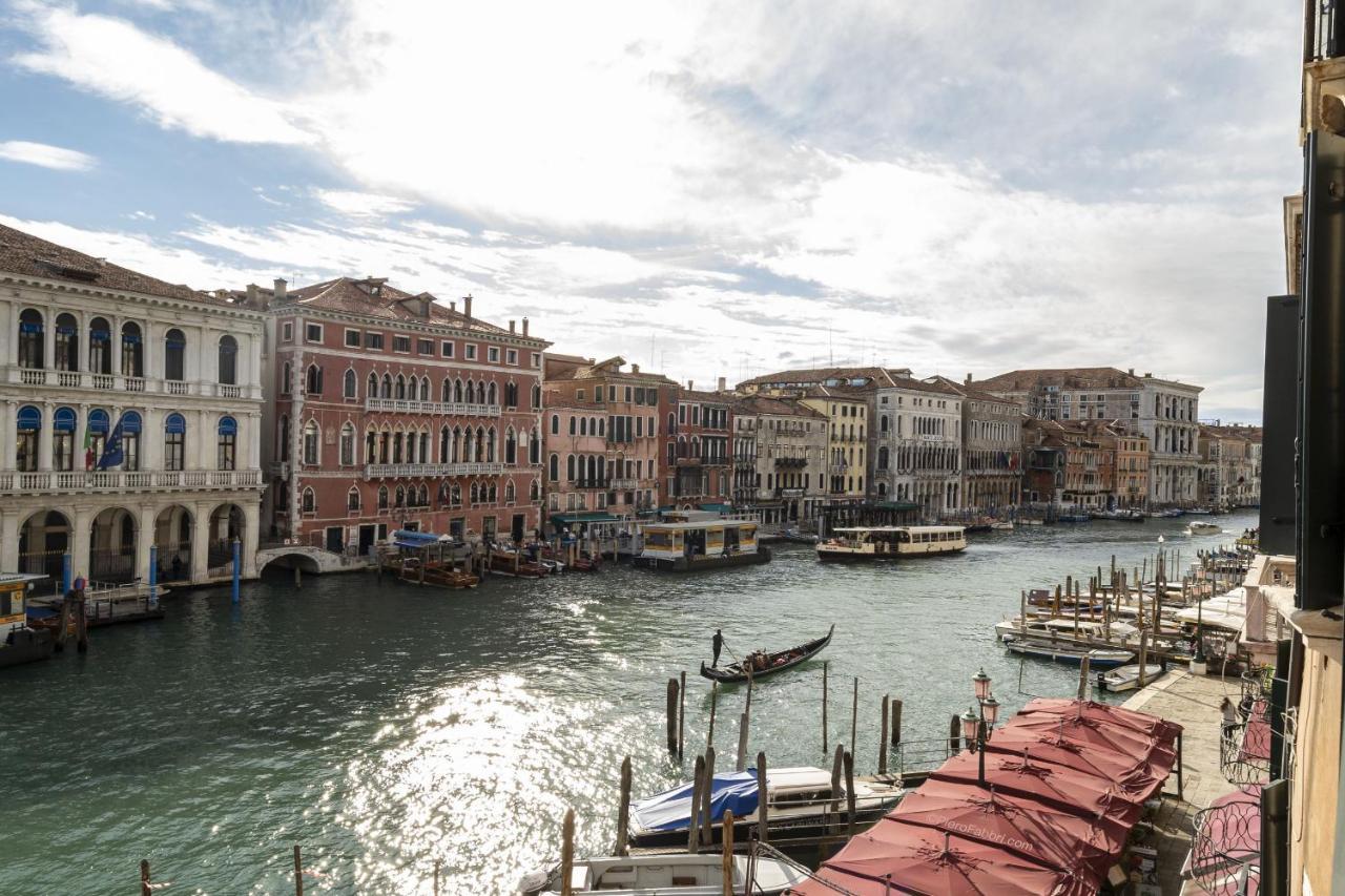 Rialto Grand Canal By Wonderful Italy Venice Exterior photo